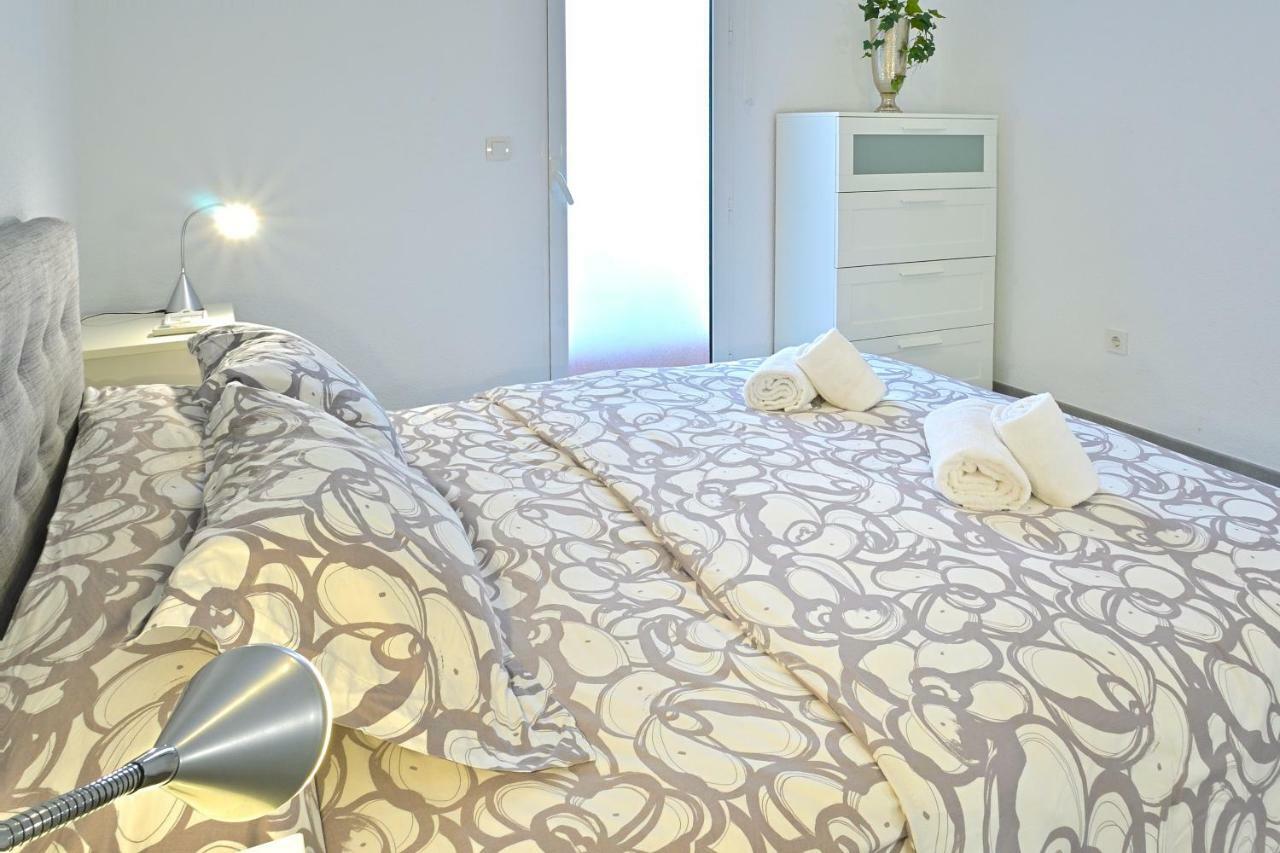 Myflats Incity Alicante Bagian luar foto